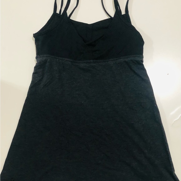 Black and dark grey Iviiva tank top - Picture 2 of 4